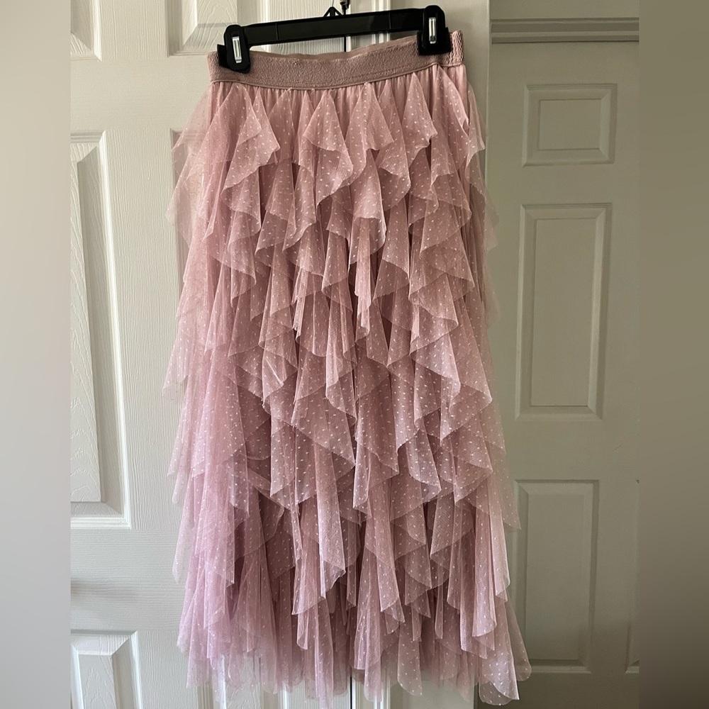 Stunning rose colored tulle midi skirt from Anthropologie - worn twice!